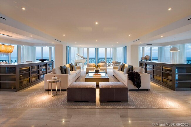 Building Photo - 1500 Ocean Dr