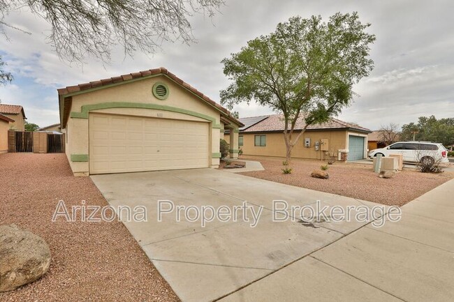 Building Photo - 14818 W Redfield Rd