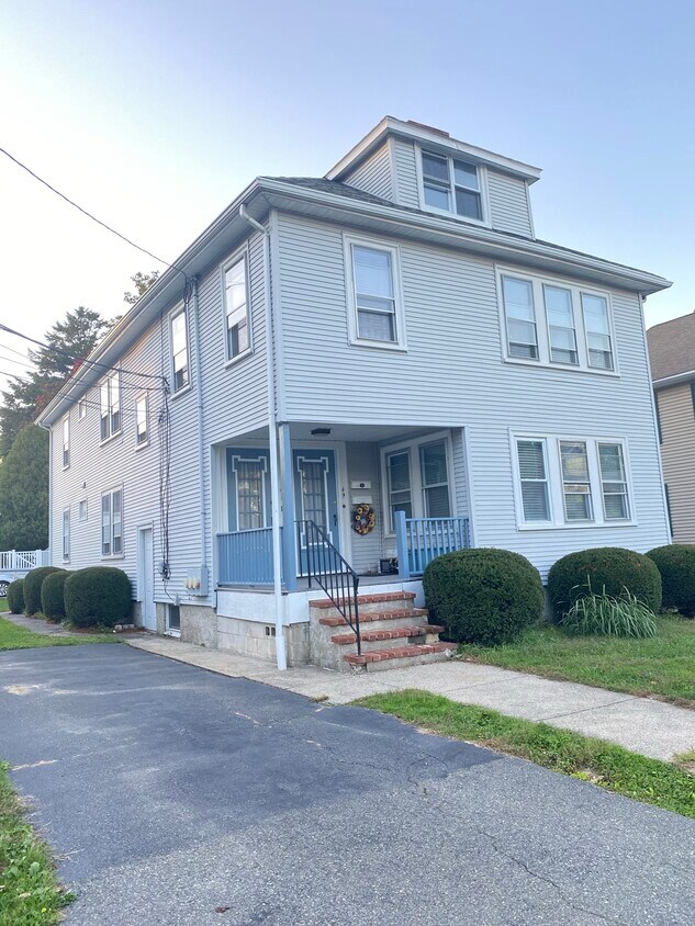 Primary Photo - 51 Falmouth Rd