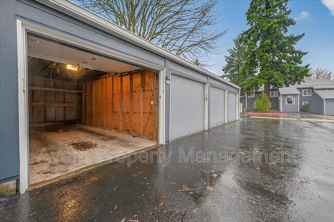 Foto del edificio - 12600 SE Freeman Way