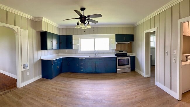 Building Photo - 239 New Boston Rd