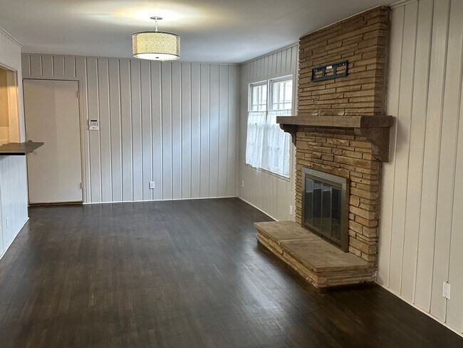 Foto del edificio - This home is adorable and move in ready!