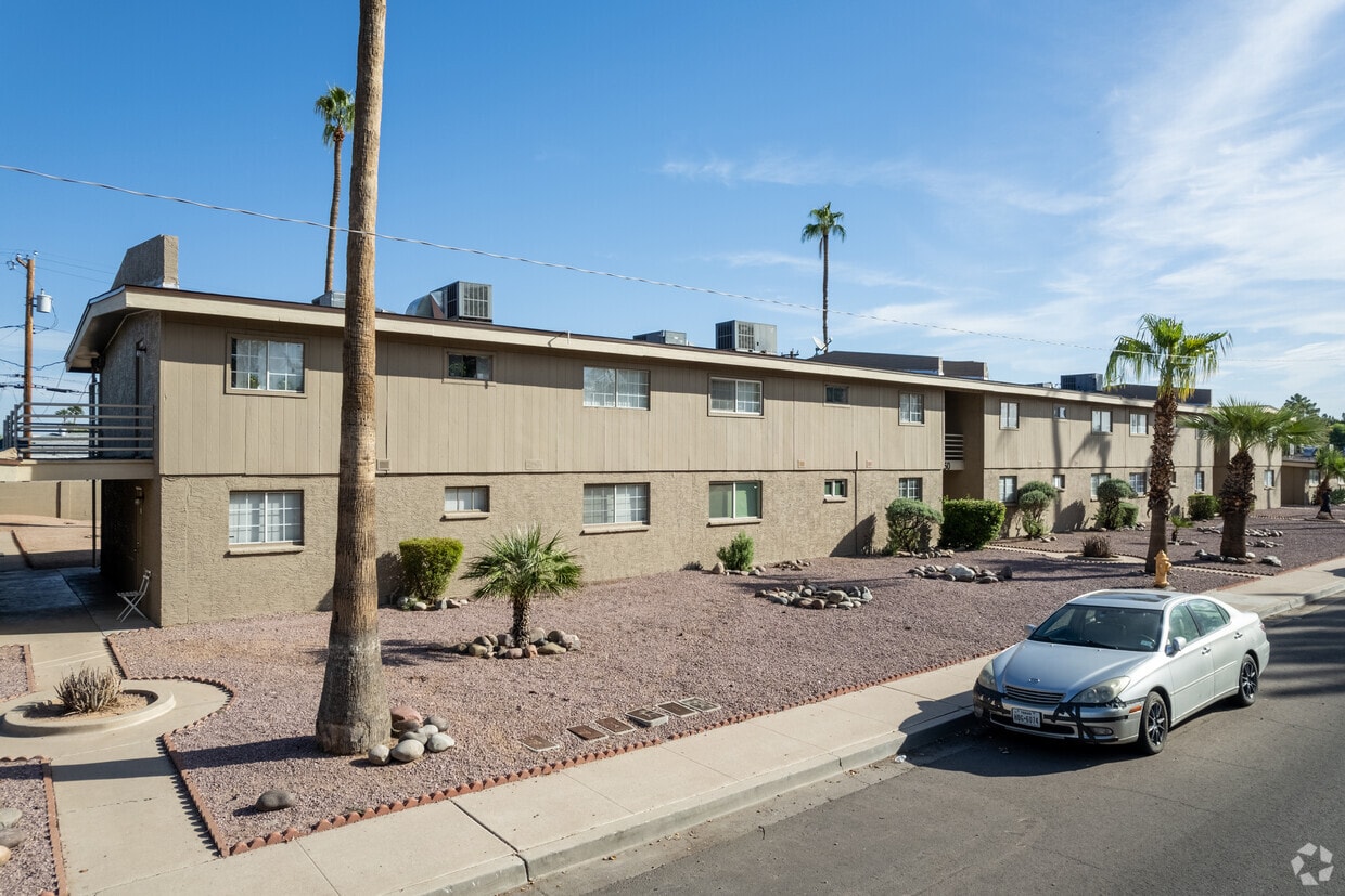 Christown Villa Apartments Apartments in Phoenix, AZ