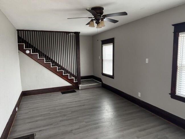 Foto del edificio - Move-In Ready Gem: Spacious 3-Bedroom, 1-B...