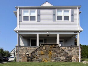 Building Photo - 194 Hamilton Ave