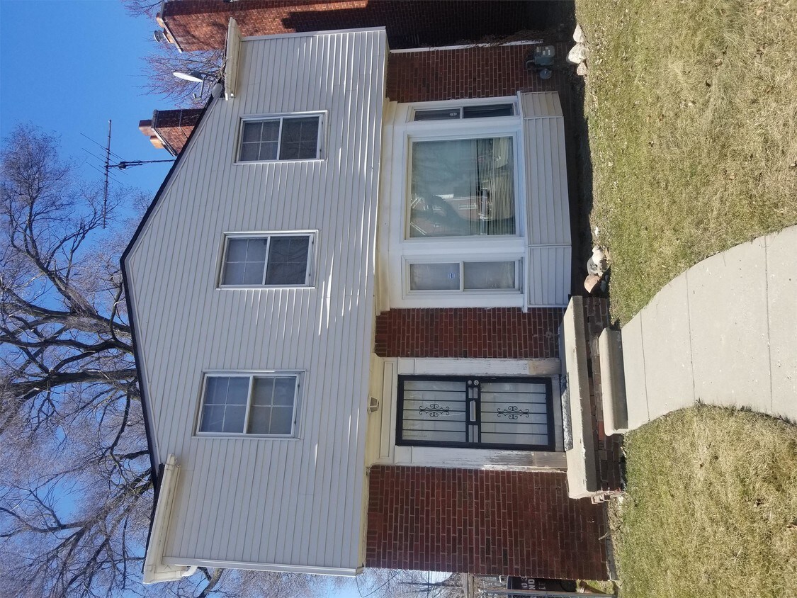 11303 Grandville Ave, Detroit, MI 48228 House Rental in Detroit, MI