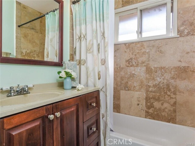 Foto del edificio - 2408 W 141st St