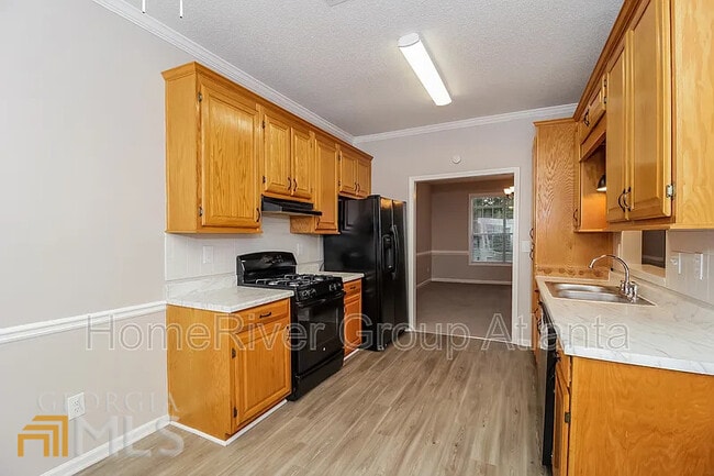 Building Photo - 12230 Crestwood Ct