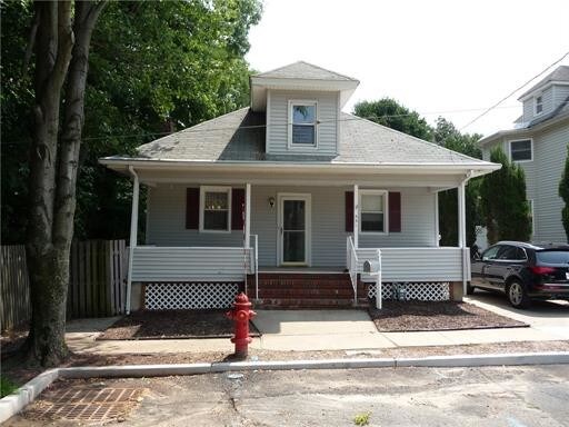 Building Photo - 331 Catherine St