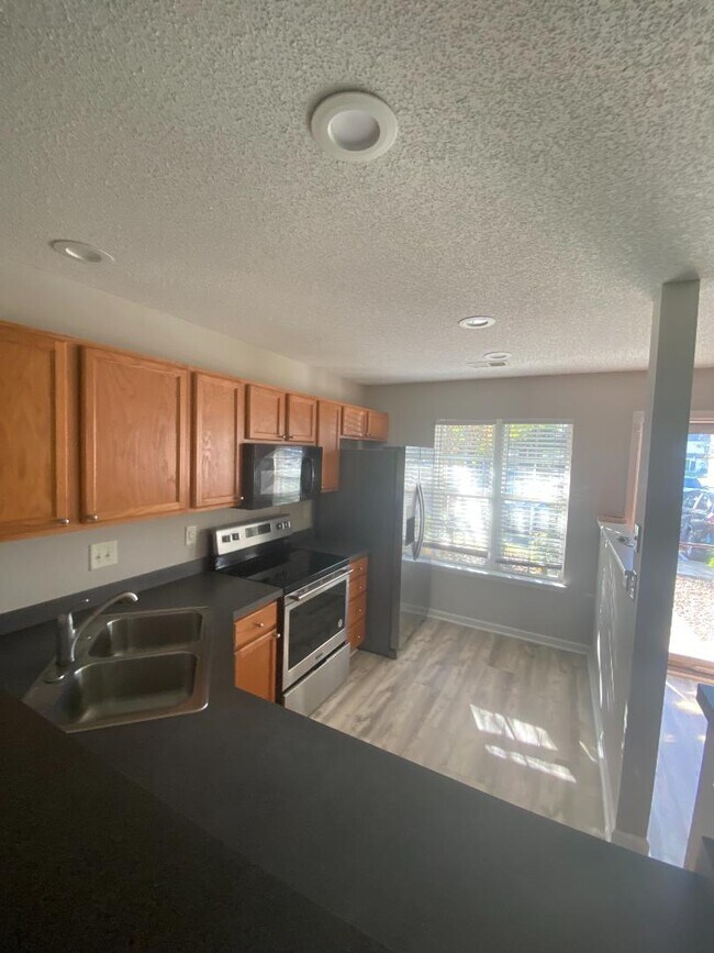 Foto del edificio - 257 Seabert Rd