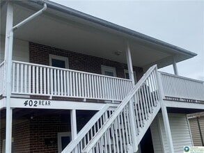 Building Photo - 402 N 5th St