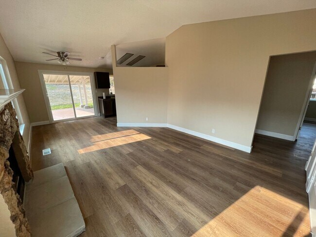 Building Photo - 6290 Enchanted Valley Dr