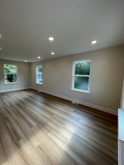 Building Photo - 2702 E 39th St