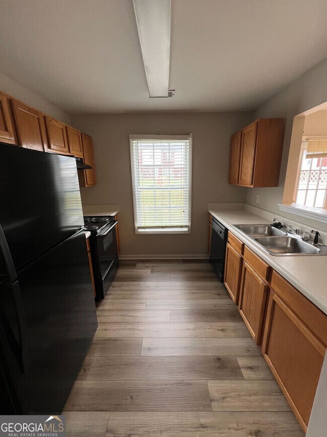 6492 Snow Bird Ln, Douglasville, GA 30134 Townhome Rentals in