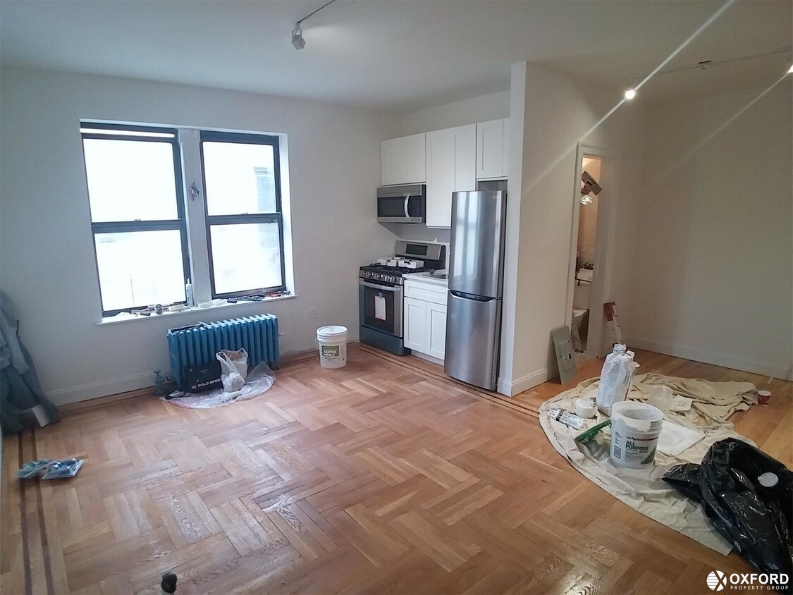 Foto principal - 464 Clinton Ave