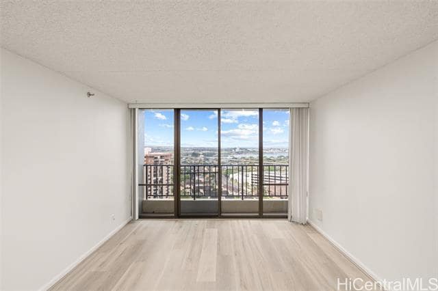 Building Photo - 98-402-402 Koauka Loop