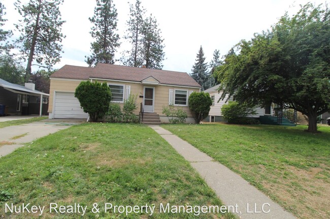 Building Photo - 2 br, 1 bath House - 924 E. 39th Ave.