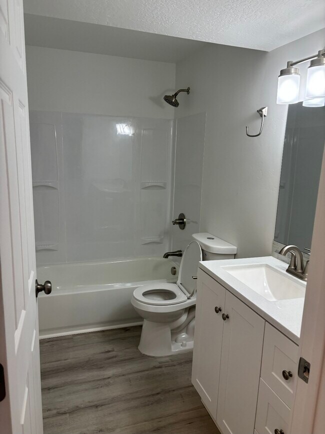 Foto del edificio - 7169 W Hawker Ln