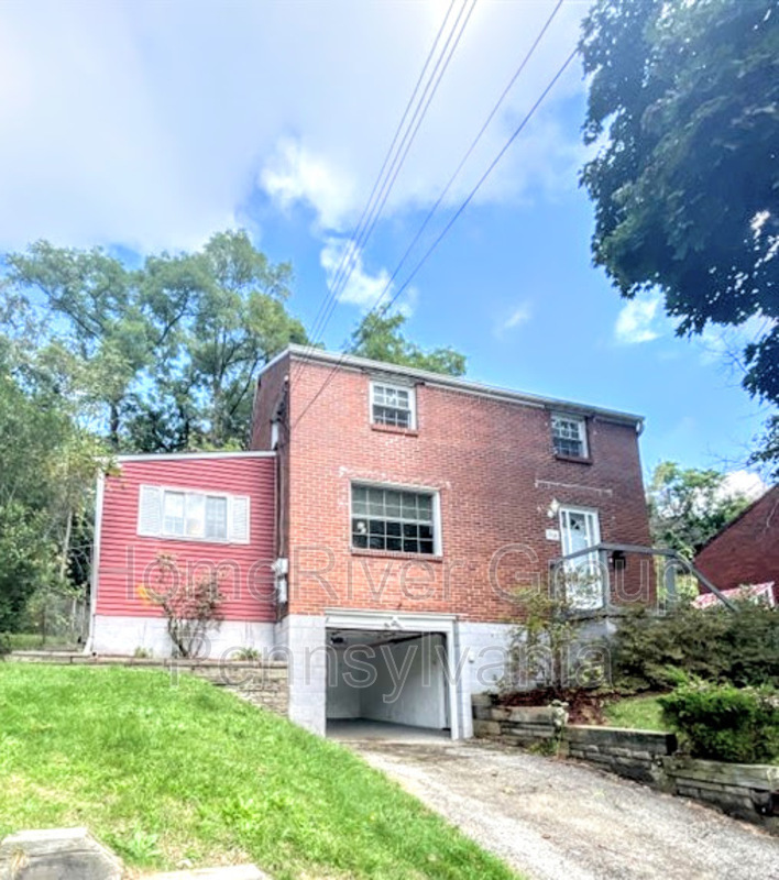 Primary Photo - 1224 Circle Dr