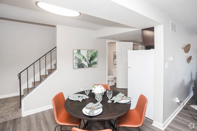2HAB, 1.5BA - 1200 ft² - Eagle Lake Landing