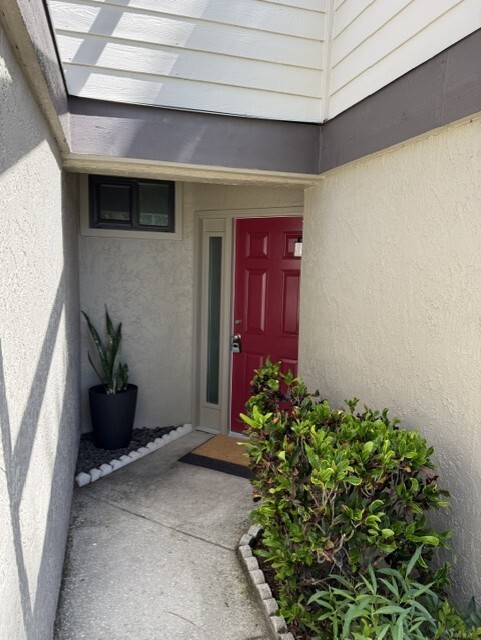 Building Photo - 225 Woods Landing Trl