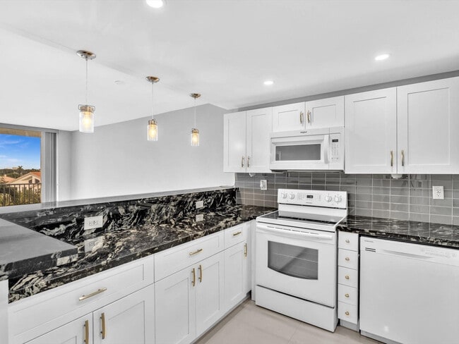 Foto del edificio - 1421 S Ocean Blvd