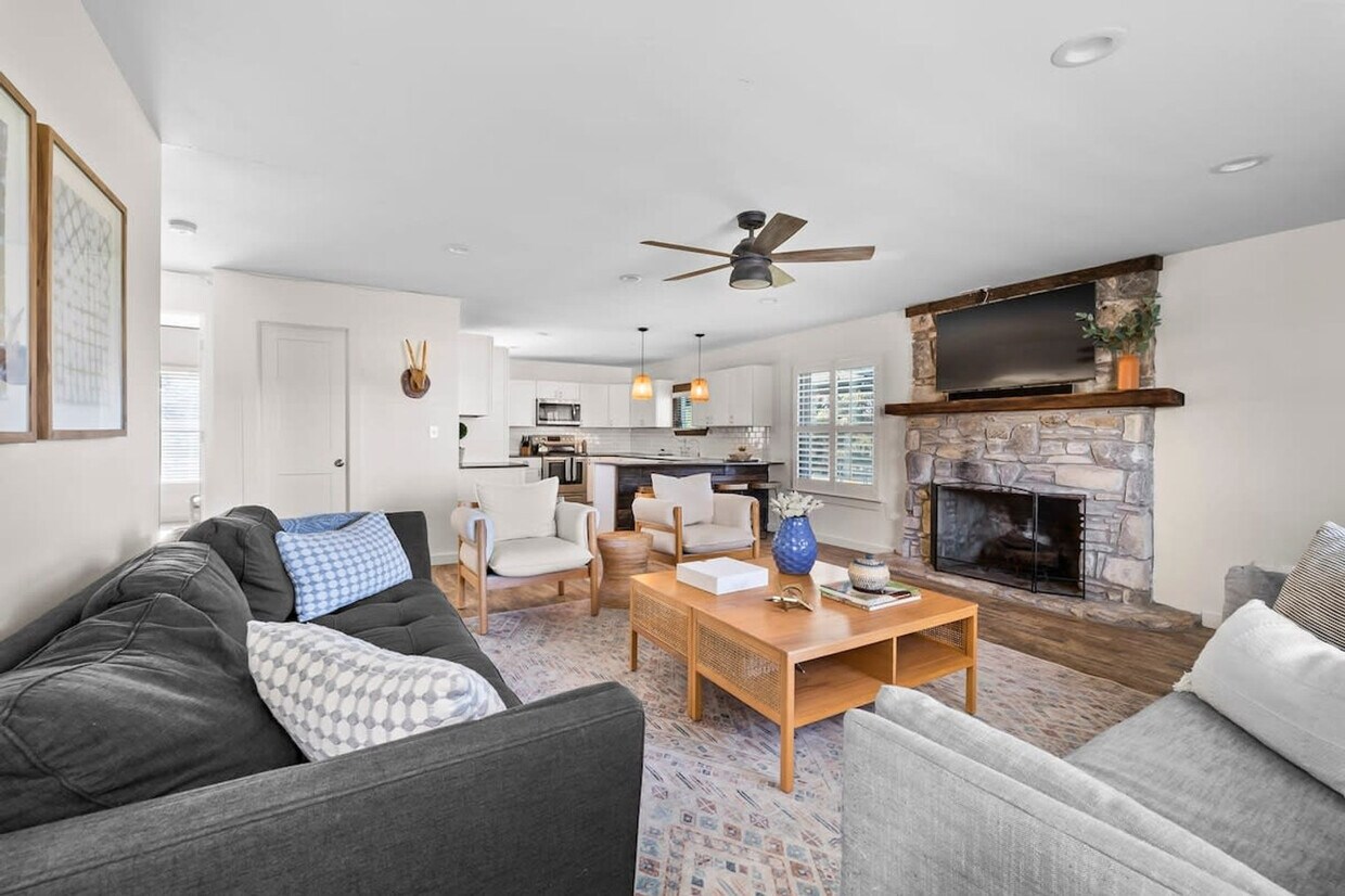 Foto principal - 1293 Harmon Hills Rd