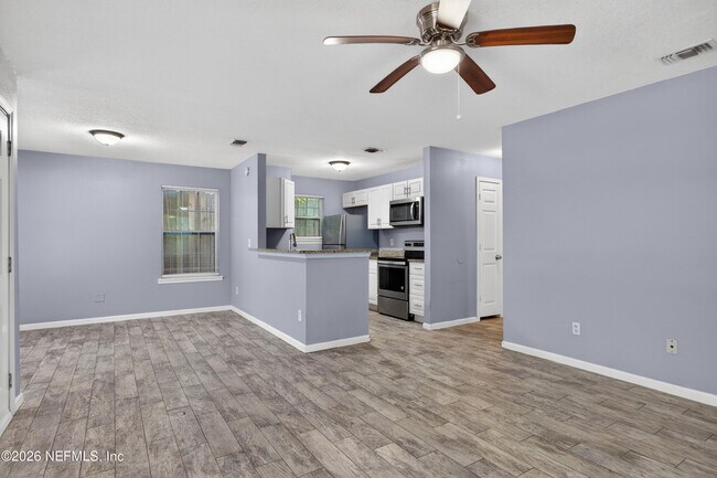 Foto del edificio - 3212 Gilmore St