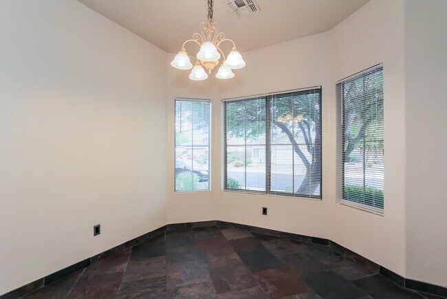 Foto del edificio - 40251 N Patriot Way