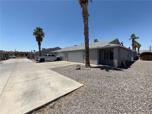 Building Photo - 807 Gemstone Ave