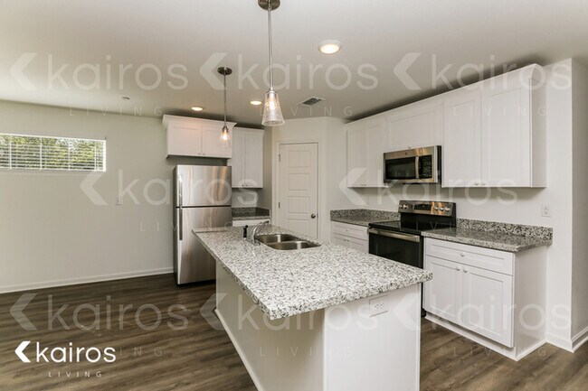 Building Photo - 11498 Camden Court Cir.