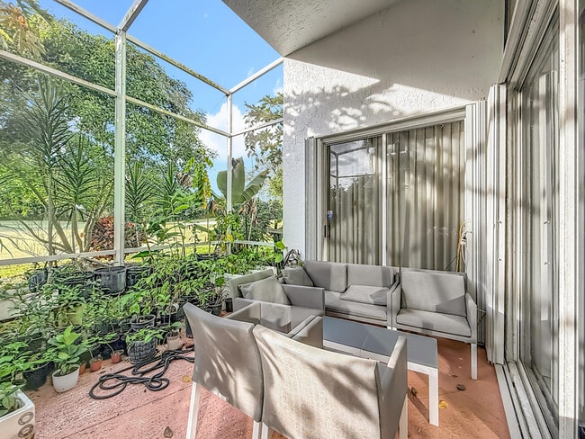 Foto del edificio - 11853 Fountainside Cir