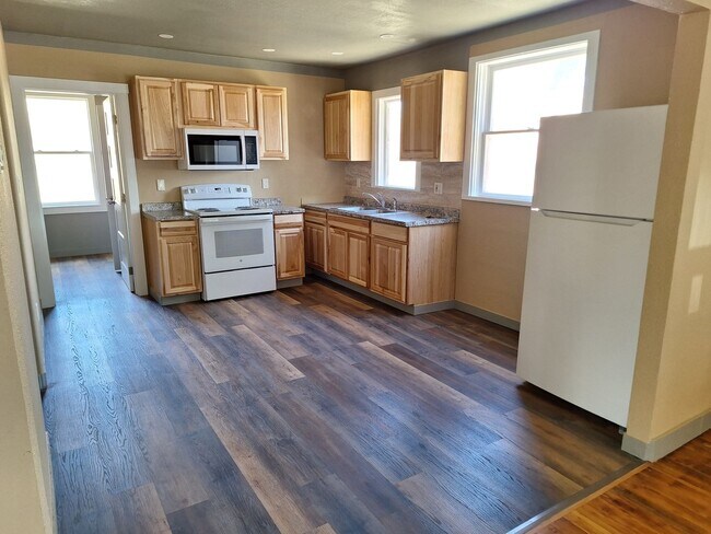 Foto del edificio - Charming 2 bed 1 bath home on Westgate