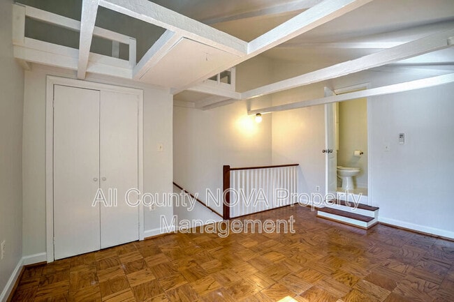 Building Photo - 1224 Prince St