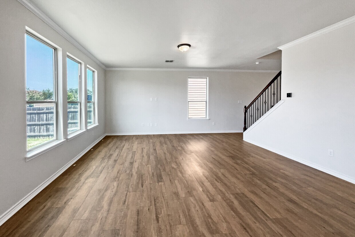 15414 Bucktown Rd, San Antonio, TX 78253 House for Rent in San