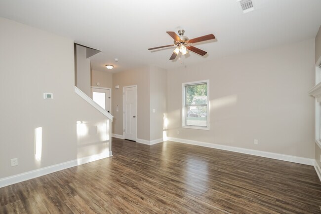 Foto del edificio - 4 Bedroom Atlanta Home