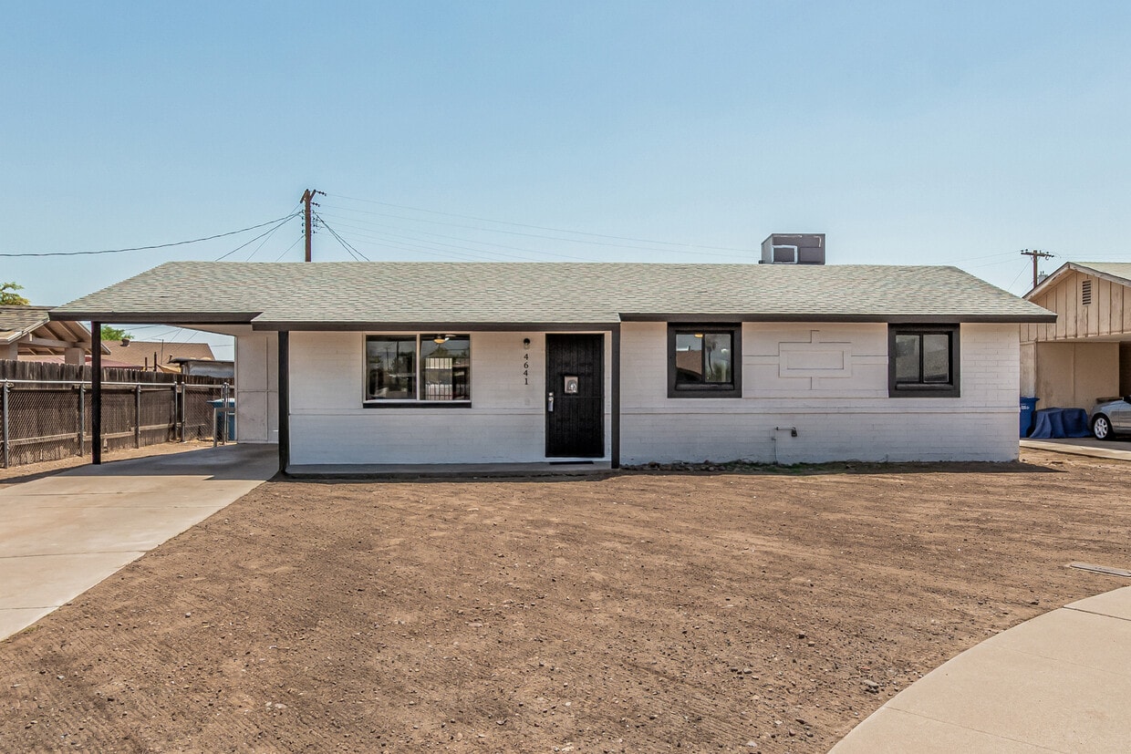 Primary Photo - 4641 S 17th Pl