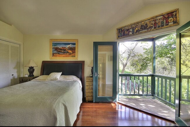Foto del edificio - 2574 Lillie Ave