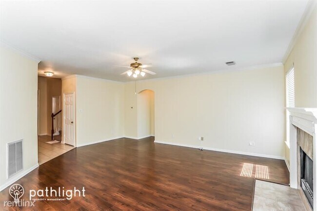 Foto del edificio - 5 br, 3.5 bath House - 12003 Sundance Cour...