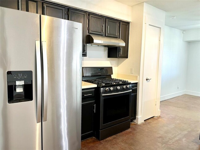 Foto del edificio - 5726 Shreveport Dr