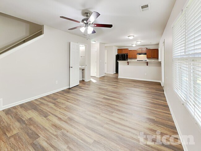 Foto del edificio - 4748 Brewer Dr