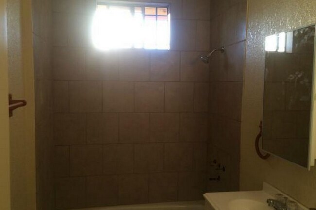 Foto del edificio - 443 E 84th St