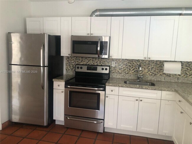Foto del edificio - 1100 SW 10th St