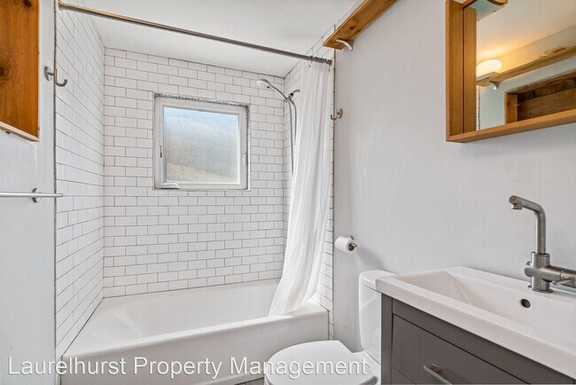 Building Photo - 2 br, 1 bath House - 8731 13th Ave NW