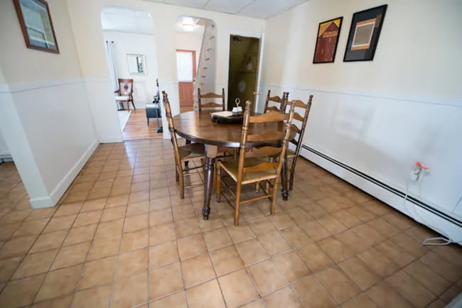 Dining Room - 93 Salem St