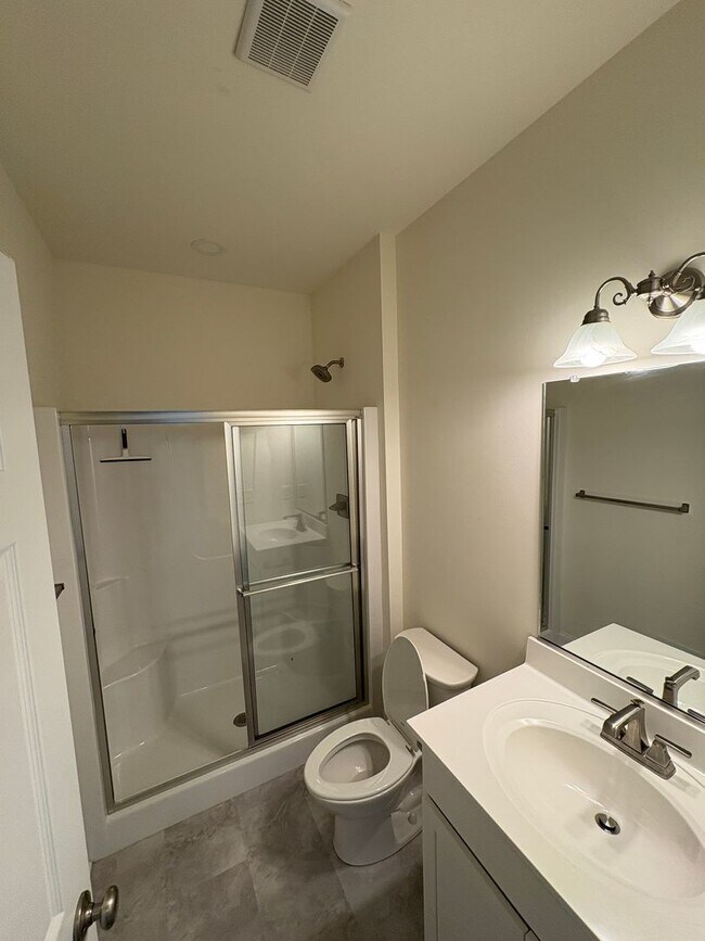 Foto del edificio - Charming 4 bedroom 3 bath in Ballston Lake #