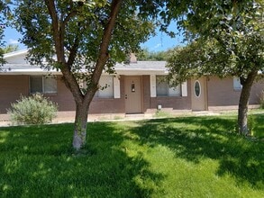 Building Photo - 2026 N 1200 E