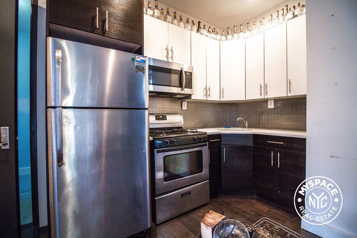 Foto principal - 340 Lewis Ave