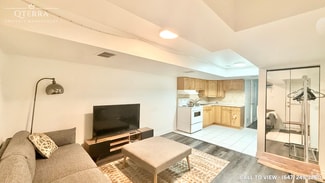 Building Photo - 2-30 Osler St