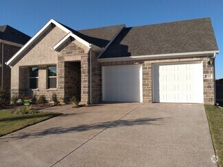 Building Photo - 215 Fieldstone Dr